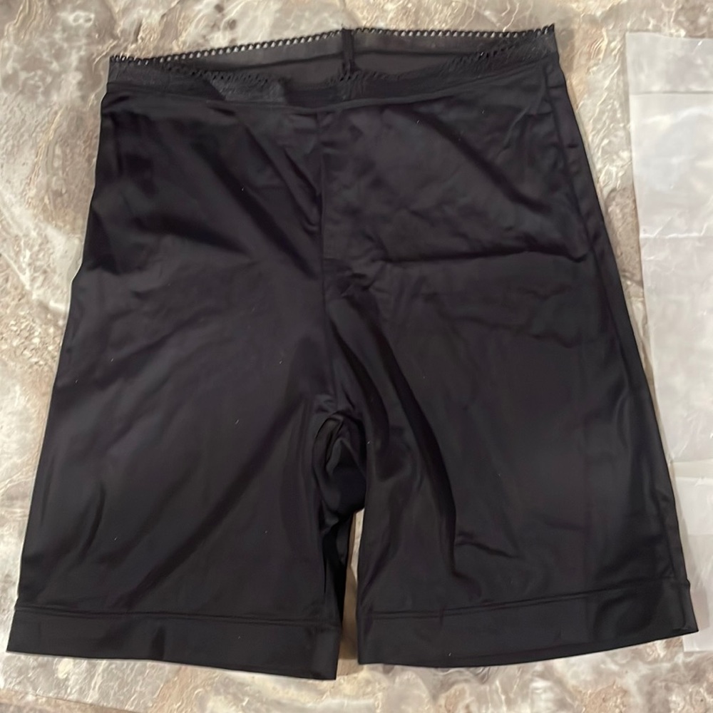 Microfiber Shorts “Rachel” Black Size XS